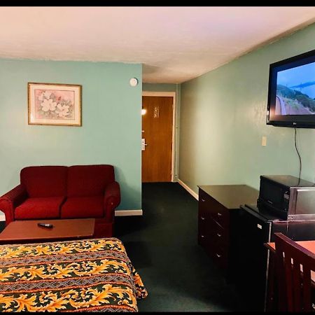 Economy Inn Of Greenville, Near Ecu Health Center Ngoại thất bức ảnh